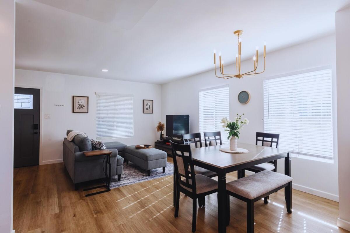 Cozy Modern 3 Bed 1 Bath Home - Pet Friendly! Lawndale Exterior photo